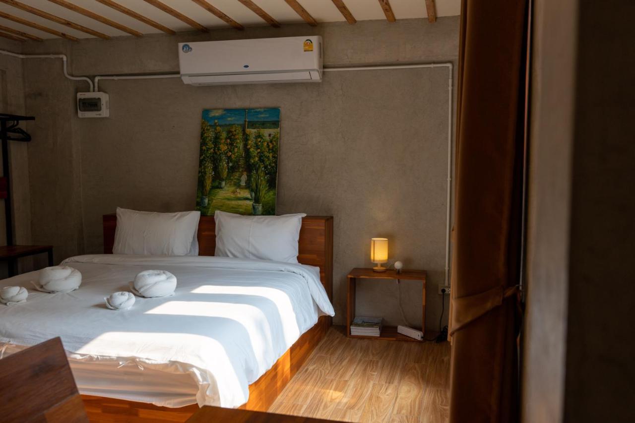 פרה נאקון סי איוטאיה Banmai87 Guest House บ้านไม้87 เกสต์เฮ้าส์ מראה חיצוני תמונה