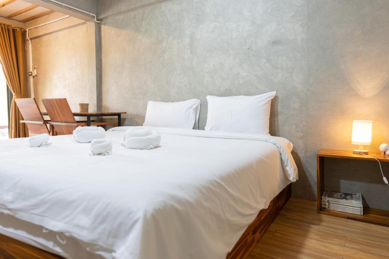 פרה נאקון סי איוטאיה Banmai87 Guest House บ้านไม้87 เกสต์เฮ้าส์ מראה חיצוני תמונה