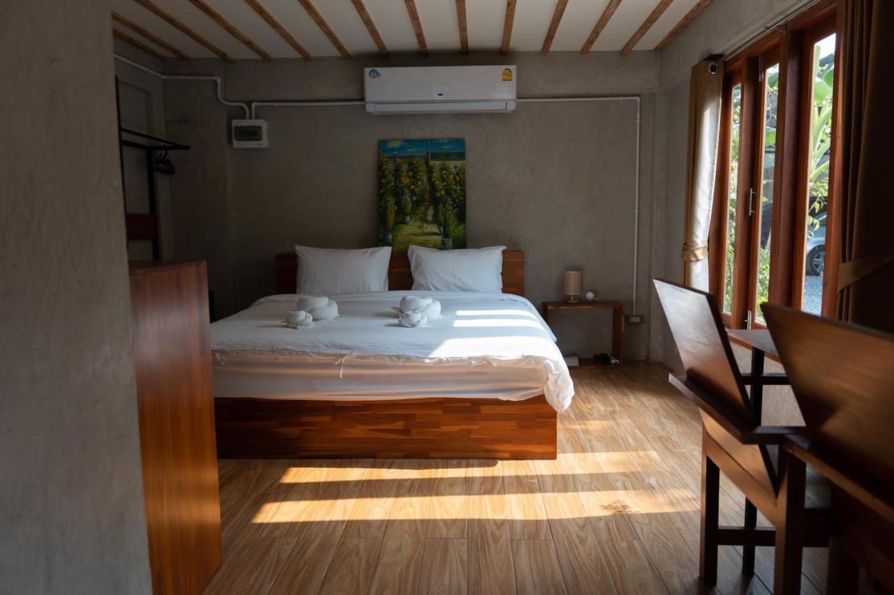 פרה נאקון סי איוטאיה Banmai87 Guest House บ้านไม้87 เกสต์เฮ้าส์ מראה חיצוני תמונה