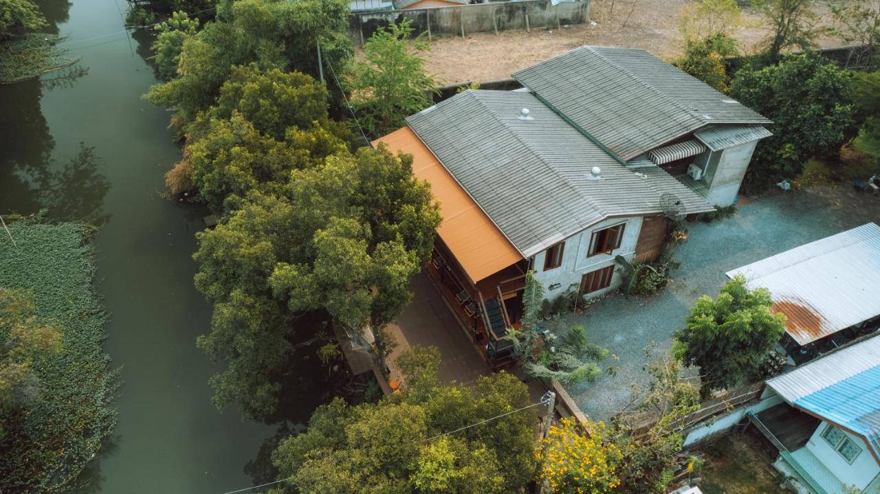פרה נאקון סי איוטאיה Banmai87 Guest House บ้านไม้87 เกสต์เฮ้าส์ מראה חיצוני תמונה