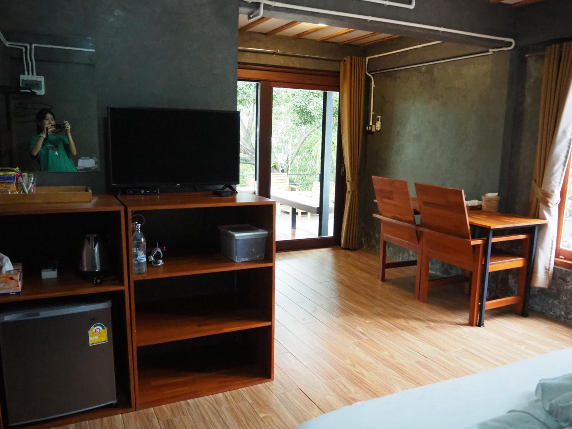 פרה נאקון סי איוטאיה Banmai87 Guest House บ้านไม้87 เกสต์เฮ้าส์ מראה חיצוני תמונה