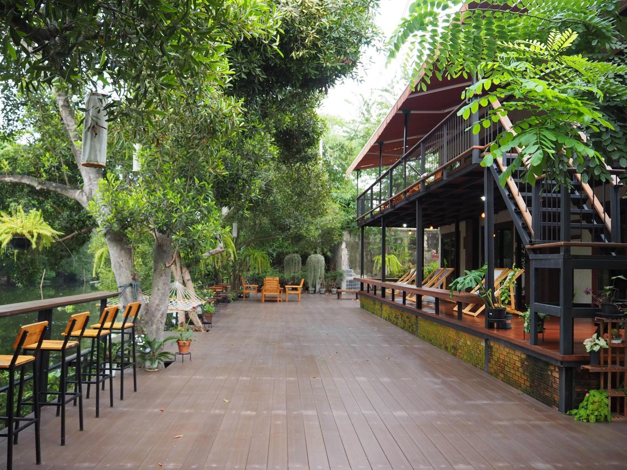 פרה נאקון סי איוטאיה Banmai87 Guest House บ้านไม้87 เกสต์เฮ้าส์ מראה חיצוני תמונה